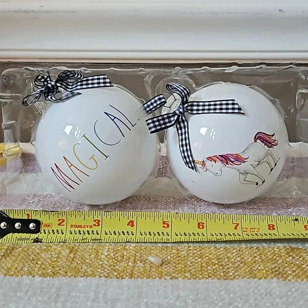 ORNAMENTS - Picture 6 of 6